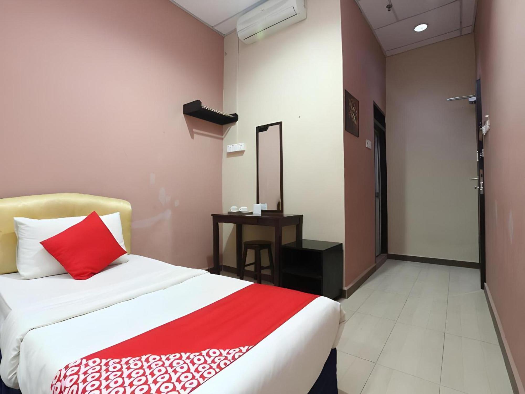 Destiny Riverside Hotel Kota Bharu Exteriör bild